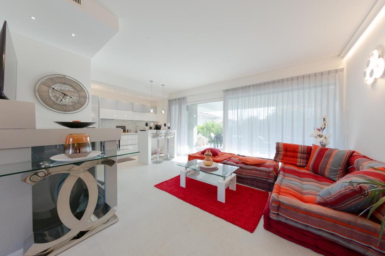 Magic Luxury Apartments Bardolino Exterior photo