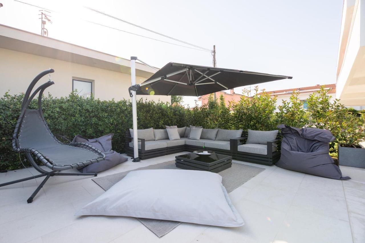 Magic Luxury Apartments Bardolino Exterior photo