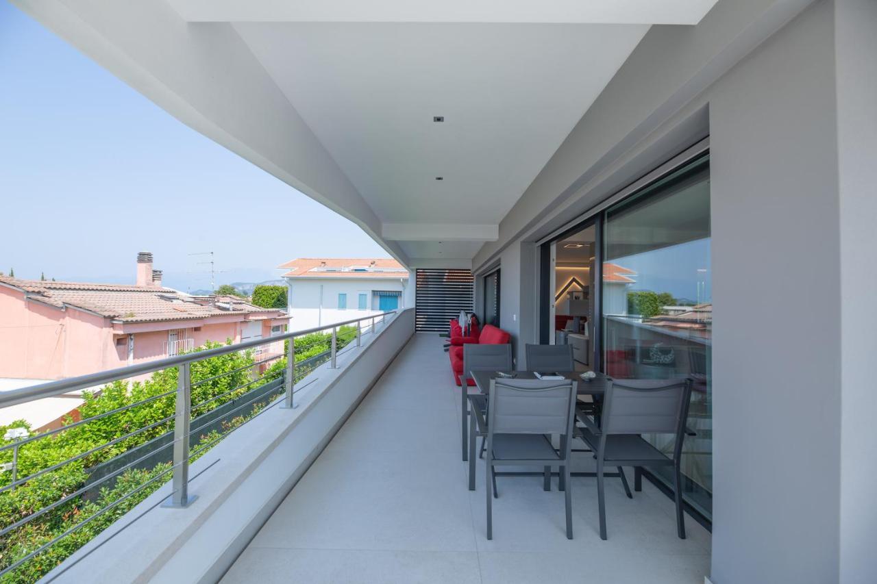 Magic Luxury Apartments Bardolino Exterior photo